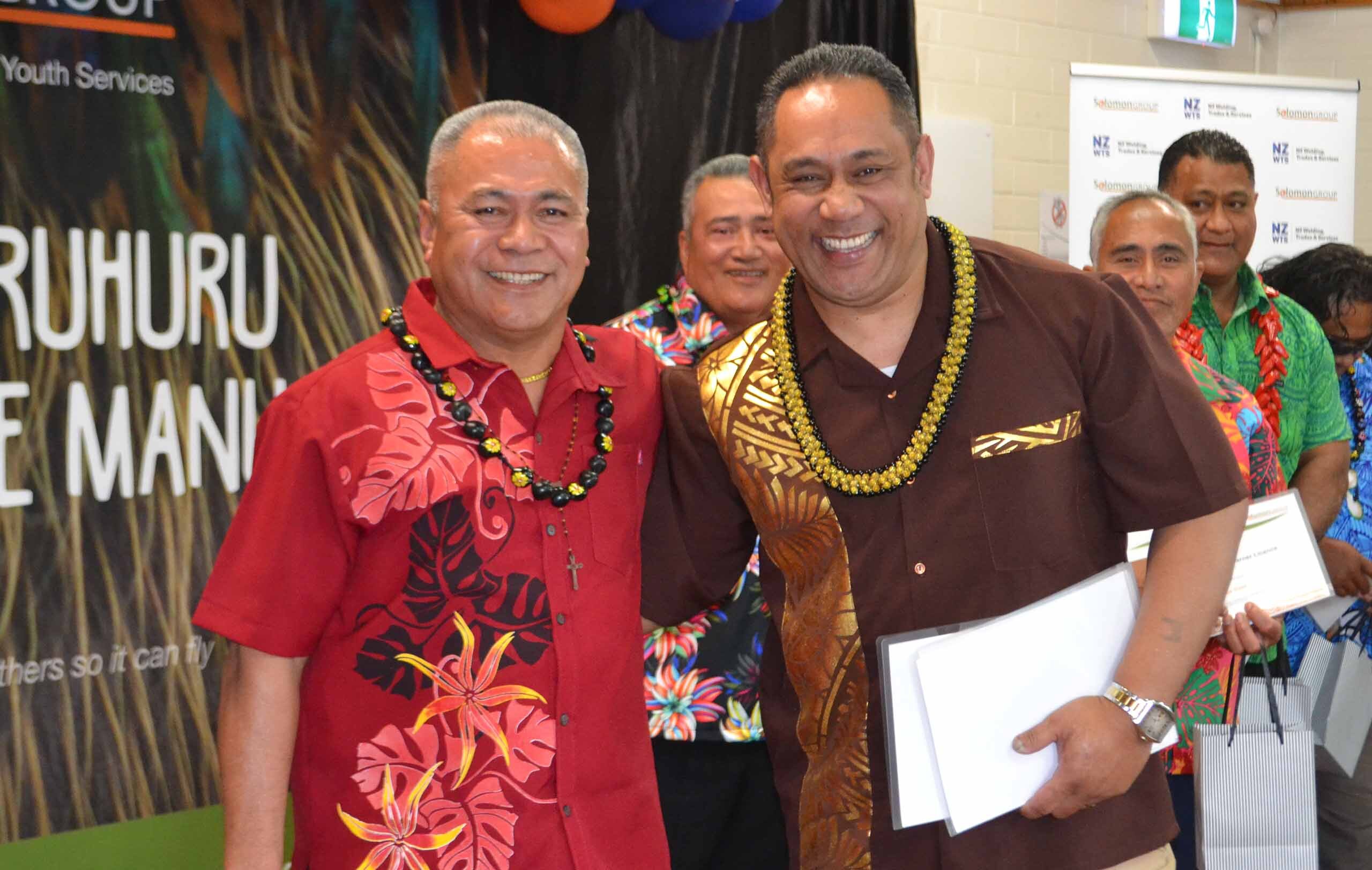 tupu grad image